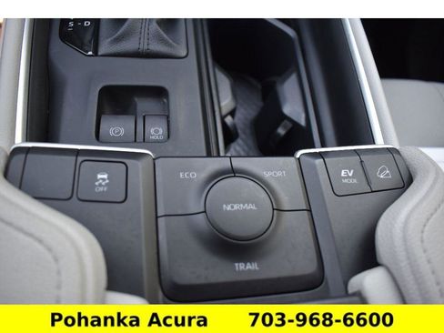 Used 2026 Toyota Grand Highlander AWD Hybrid image 18