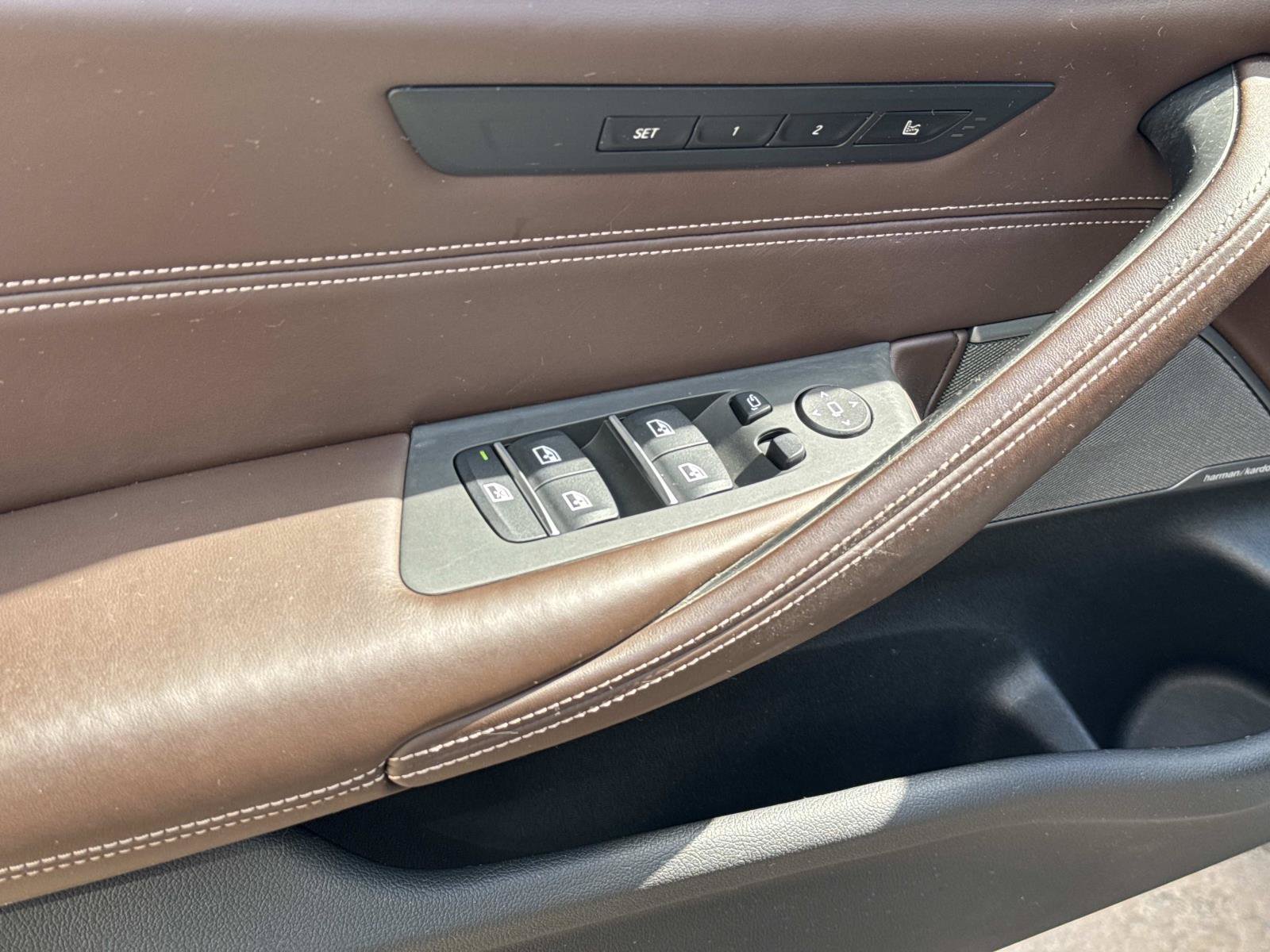 Used 2019 BMW 540i RWD image 12