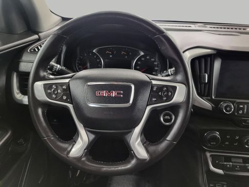 Used 2022 GMC Terrain SLT w/ Infotainment Package II image 5