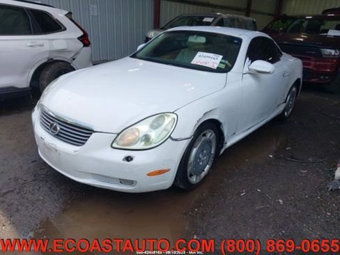 Used 2002 Lexus SC 430 Convertible image 2