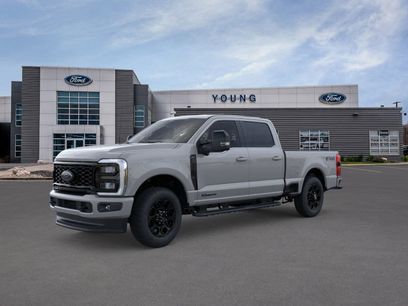 New 2026 Ford F350 Lariat w/ Black Appearance Package