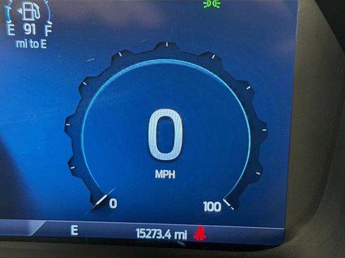 Used 2025 Ford F350 Lariat w/ Camper Package image 16