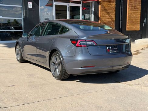 Used 2020 Tesla Model 3 Long Range AWD/4WD image 3