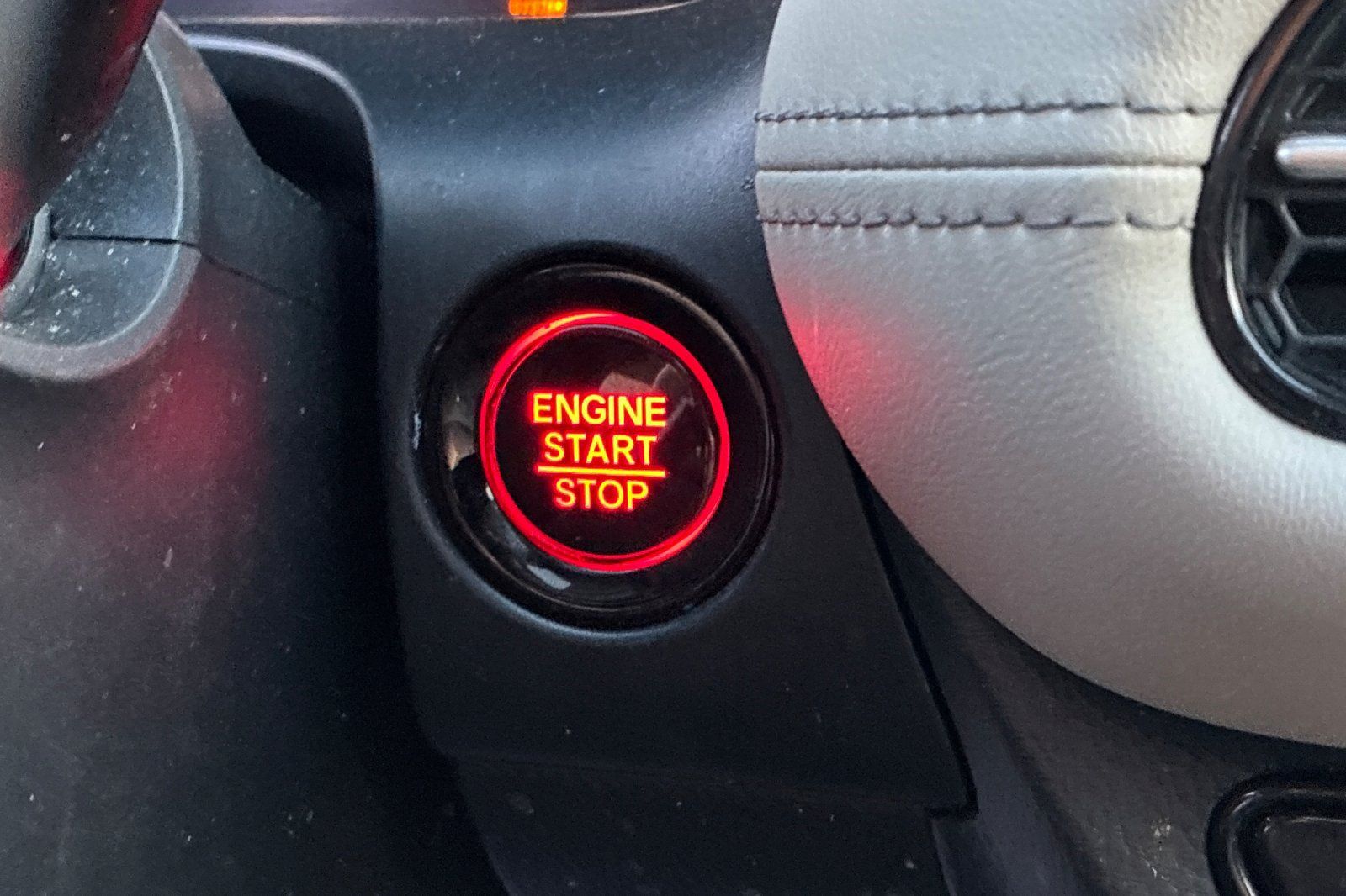 Used 2025 Honda HR-V EX-L image 26