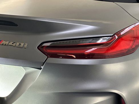 Used 2022 BMW Z4 M40i w/ Premium Package image 12