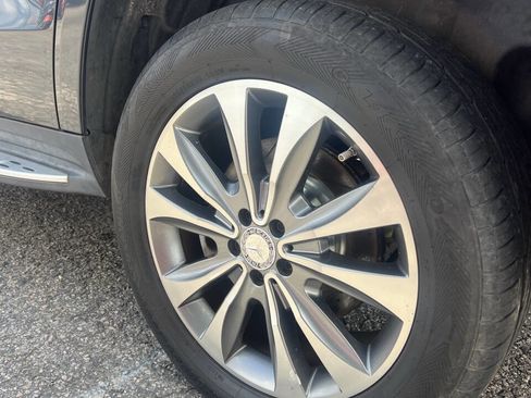 Used 2015 Mercedes-Benz GL 450 4MATIC image 23