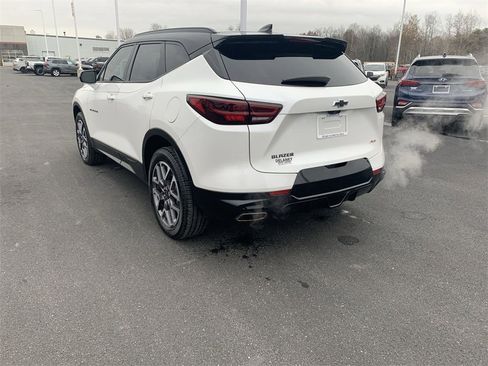 Used 2023 Chevrolet Blazer RS w/ Driver Confidence II Package image 6