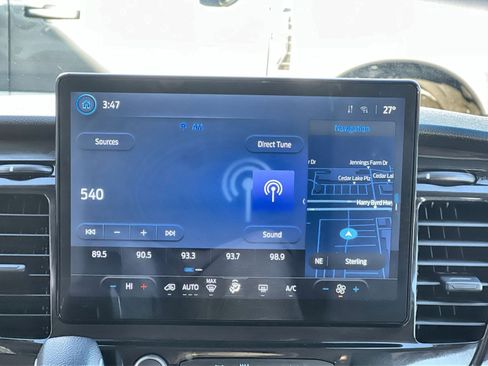 Certified 2024 Ford Transit 350 XLT image 18