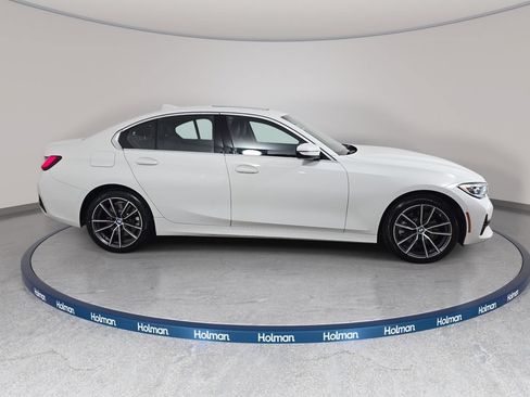 Used 2019 BMW 330i xDrive Sedan w/ Convenience Package AWD/4WD image 5