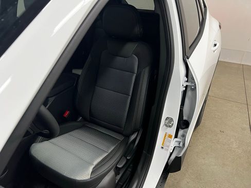 New 2026 Chevrolet Trax LT image 26