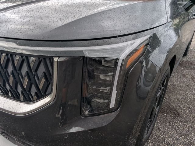New 2027 Kia Carnival EX FWD image 11