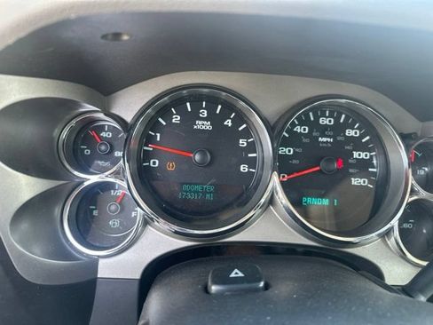 Used 2013 Chevrolet Silverado 2500 W/T AWD/4WD image 6