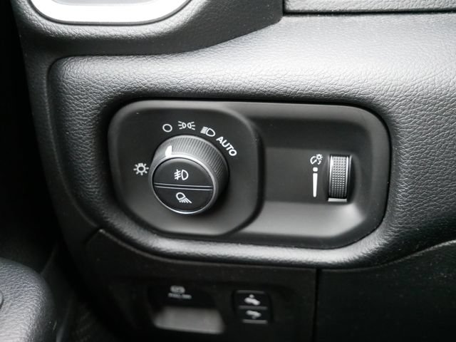 Used 2021 RAM 1500 Big Horn AWD/4WD image 25