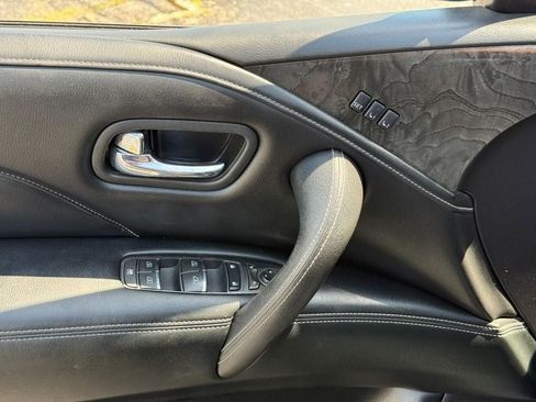 Used 2020 INFINITI QX80 Luxe w/ Proassist Package RWD image 16