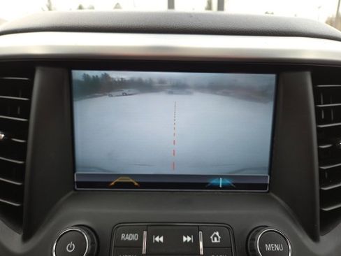 Used 2018 GMC Acadia SLE image 16