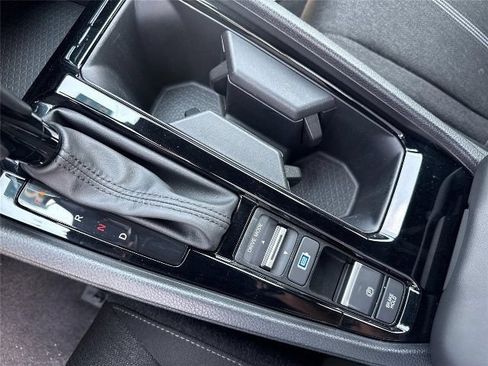 Used 2023 Honda Accord Sport image 17