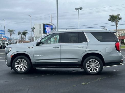 Used 2024 GMC Yukon Denali AWD/4WD image 8