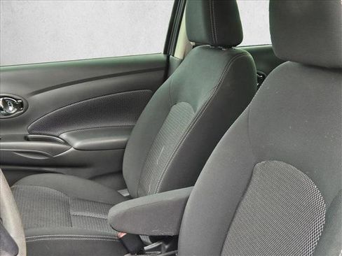 Used 2017 Nissan Versa SV image 15
