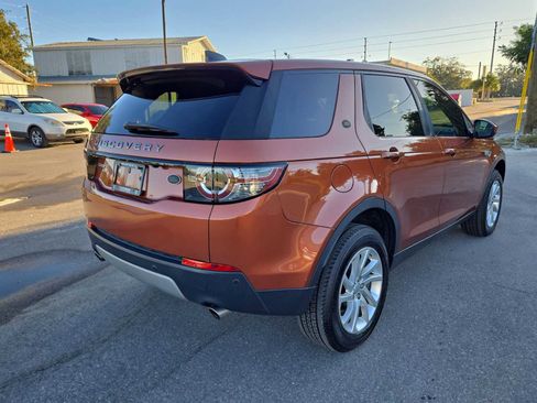 Used 2018 Land Rover Discovery Sport HSE image 14