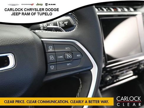 New 2025 Jeep Grand Cherokee Altitude image 17