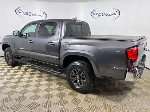 Certified 2023 Toyota Tacoma SR5 AWD/4WD image 3