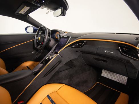 Certified 2021 Ferrari Roma RWD image 18