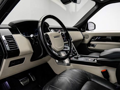 Used 2022 Land Rover Range Rover Westminster Edition image 2