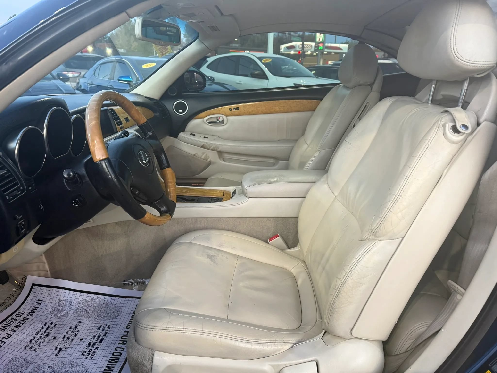 Used 2002 Lexus SC 430 Convertible RWD image 10