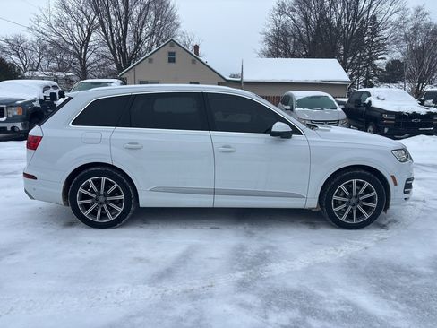 Used 2019 Audi Q7 3.0T Premium Plus image 5