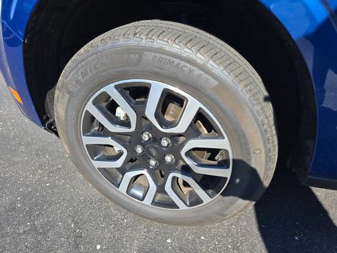 Used 2023 Ford Maverick Lariat w/ Equipment Group 500A Standard AWD/4WD image 44