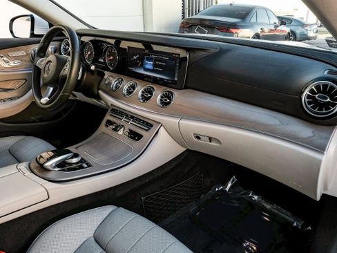 Used 2018 Mercedes-Benz E 400 Coupe image 12