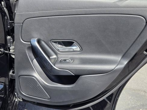 Used 2025 Mercedes-Benz CLA 250 4MATIC image 28