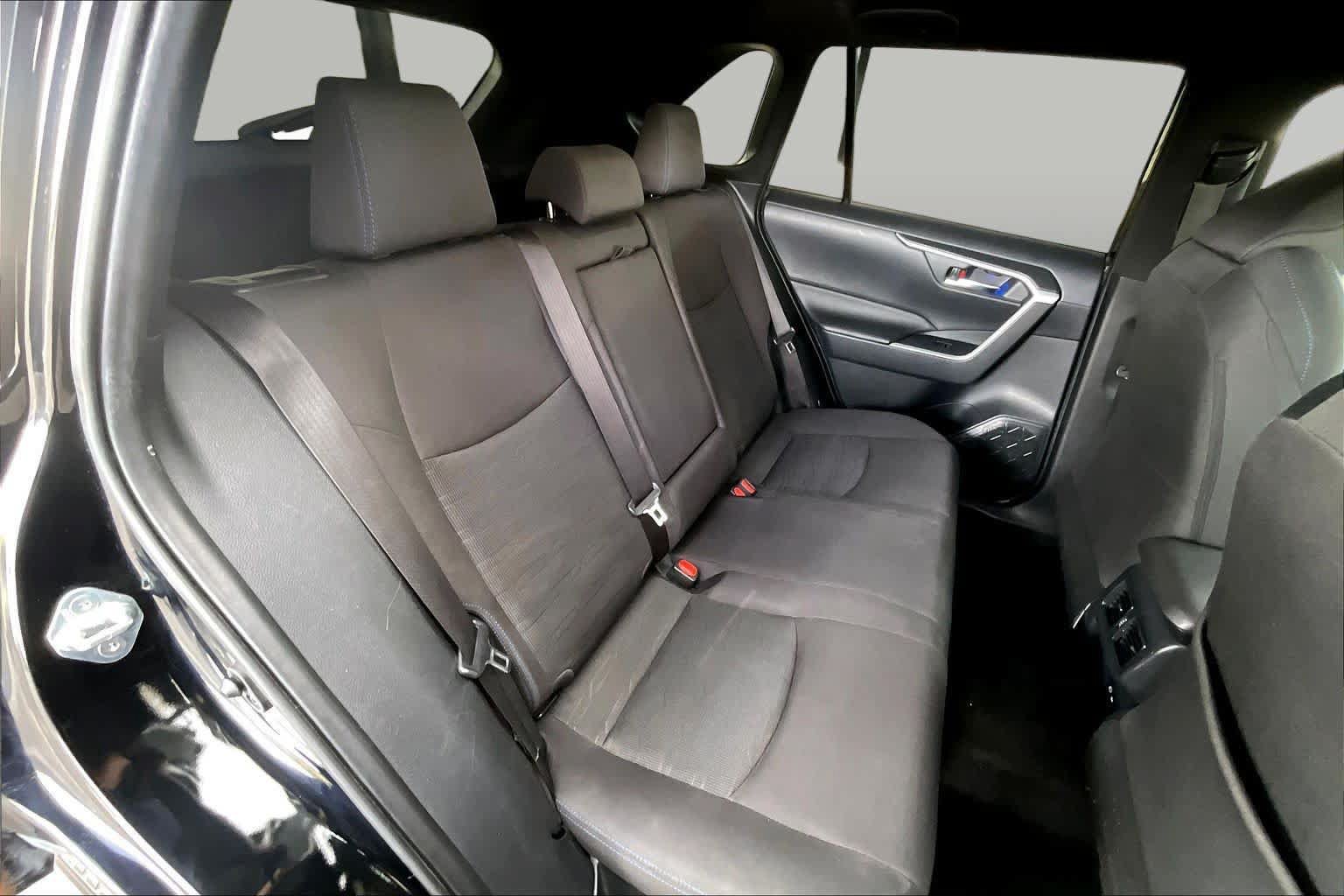 Used 2023 Toyota RAV4 SE AWD/4WD image 20