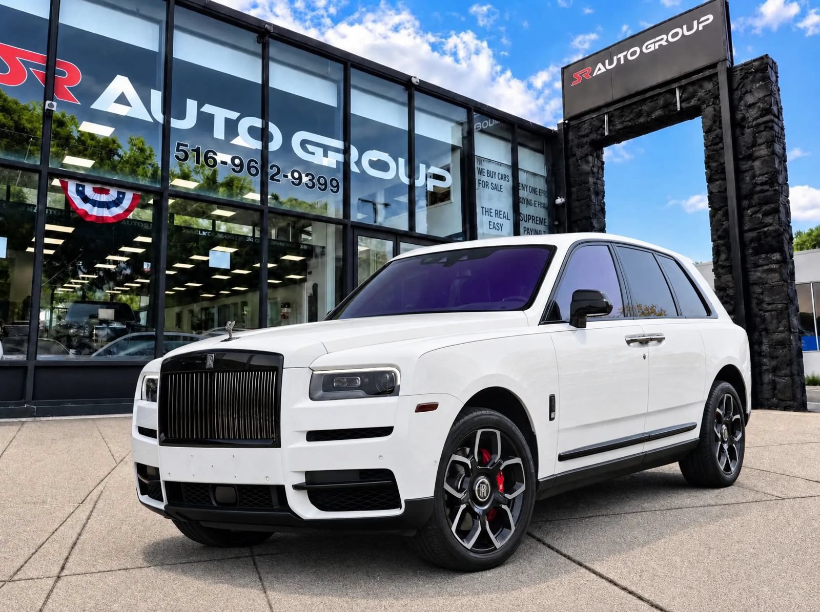 Used 2020 Rolls-Royce Cullinan Black Badge AWD/4WD image 1