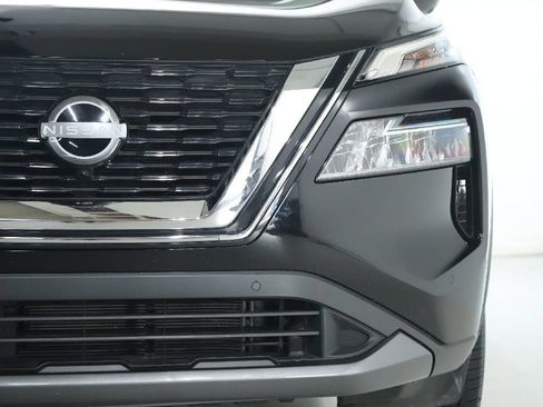 Certified 2023 Nissan Rogue SL w/ SL Premium Package AWD/4WD image 8