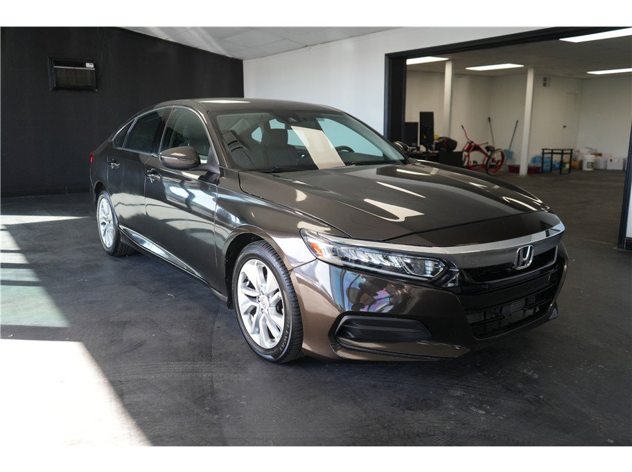 Used 2018 Honda Accord LX image 9