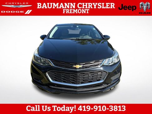 Used 2018 Chevrolet Cruze LS FWD image 8