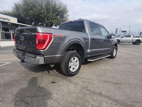 Used 2021 Ford F150 XLT w/ Equipment Group 301A Mid image 3
