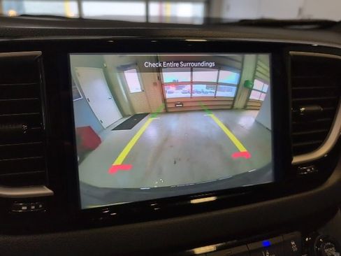 New 2026 Chrysler Voyager LX image 19