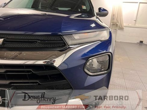 Used 2023 Chevrolet TrailBlazer LT FWD image 13