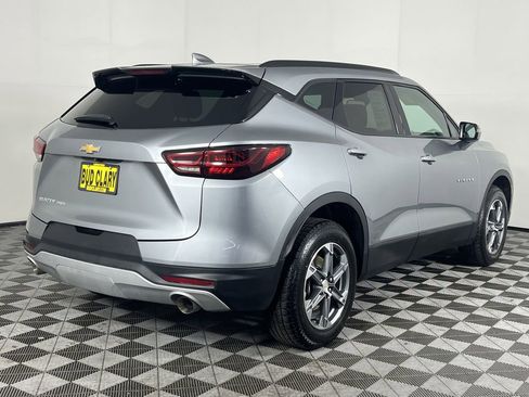 Used 2024 Chevrolet Blazer LT image 6