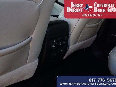 Used 2024 Buick Enclave Avenir w/ Avenir Technology Package image 23