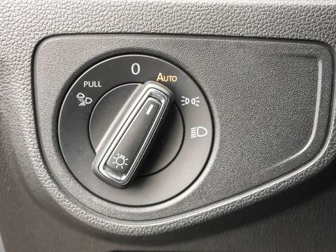 Used 2023 Volkswagen Atlas Cross Sport SE w/ Black Wheel Package image 18