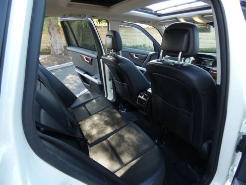 Used 2012 Mercedes-Benz GLK 350 2WD image 35