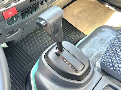 New 2024 Chevrolet Low Cab Forward image 15