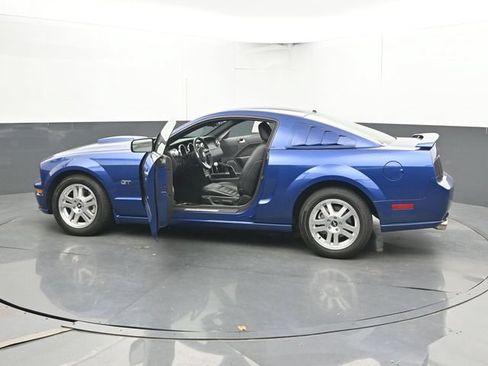 Used 2007 Ford Mustang GT Premium RWD image 49