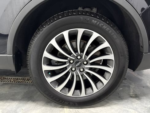 Used 2020 Lincoln Aviator Reserve w/ Equipment Group 201A image 31