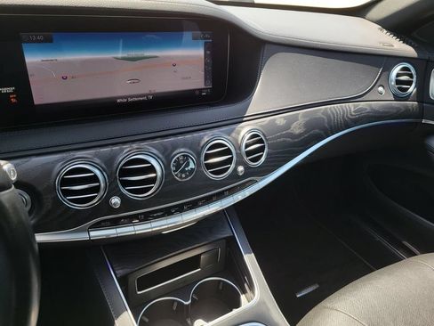 Used 2020 Mercedes-Benz S 450 Sedan image 25