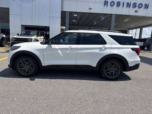 New 2025 Ford Explorer ST w/ Sun And Sound Package image 8