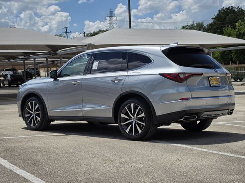 Certified 2026 Acura MDX FWD w/ Technology Package image 6